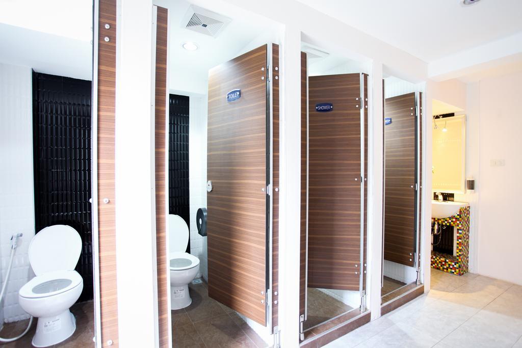 Hostel 8 Sukhumvit Soi 8 Бангкок Номер фото